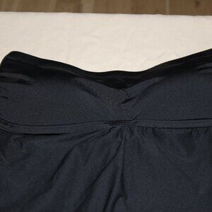 TEMPT ME BLACK SPLIT TOP TANKINI TOP WOMENS SZ LARGE